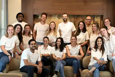L’équipe du cabinet dentaire OroSanté réunie